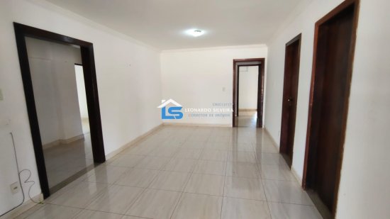 casa-em-condominio-venda-mateus-leme-2500-m&sup2;-1059249