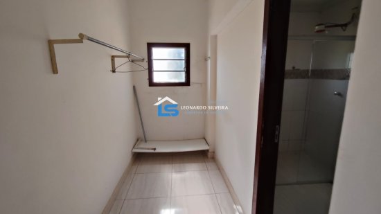 casa-em-condominio-venda-mateus-leme-2500-m&sup2;-1059250